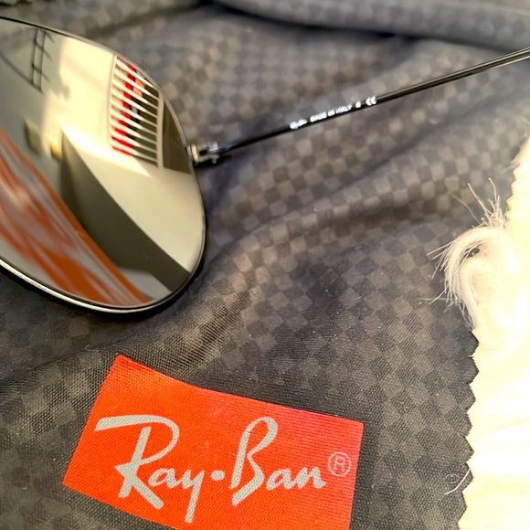 Ray-Ban Sunglasses with 100% UV Protection RB3025 Aviator Classics Polarized main image 6